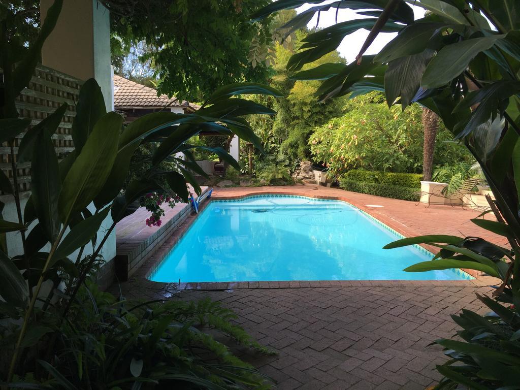 The White Manor Bed & Breakfast Cape Town Exterior photo