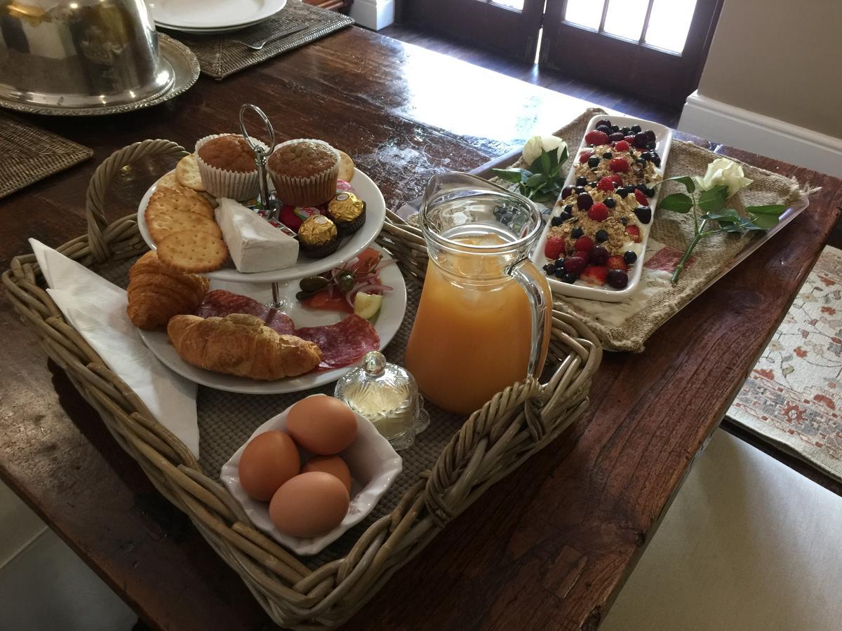 The White Manor Bed & Breakfast Cape Town Exterior photo